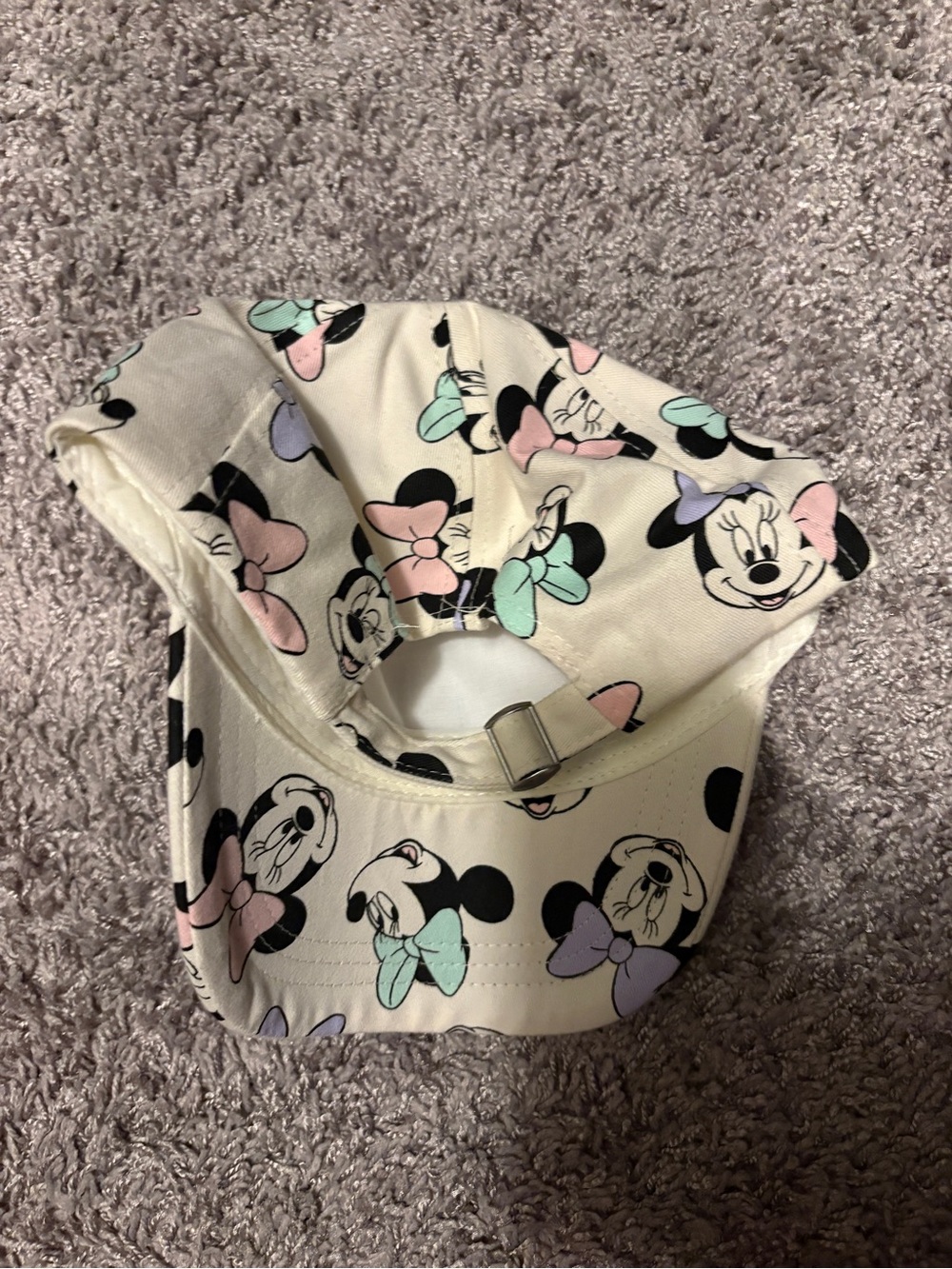 NWOT Beige Minnie Mouse Print Baseball Cap with Pastel Bows - Picture 2 of 3